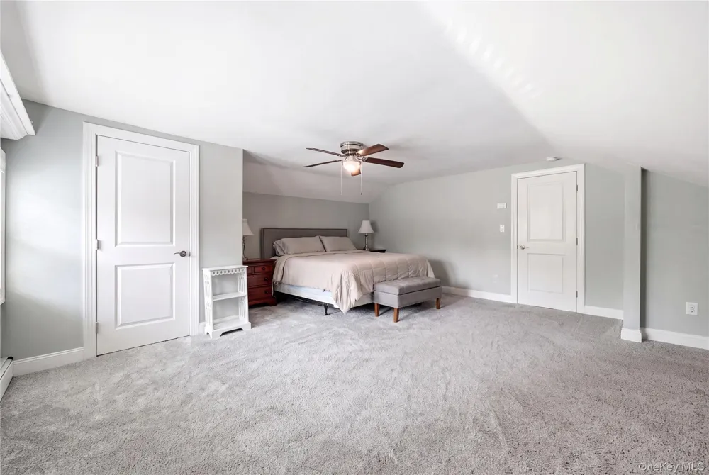 414 Potter Boulevard Brightwaters, NY 11718