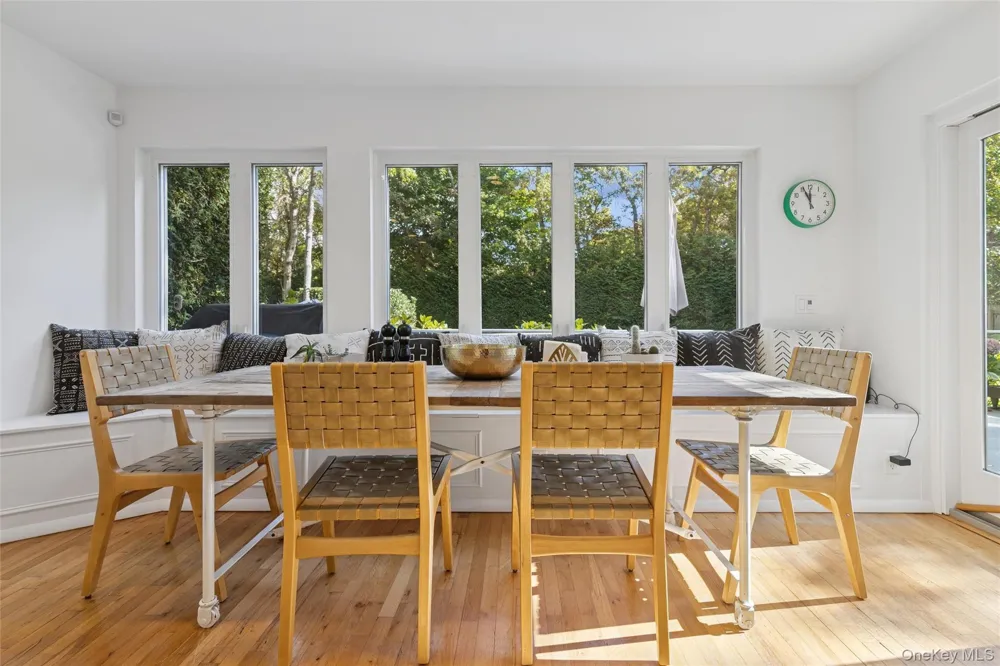 4 Morris Court Westhampton Beach, NY 11978