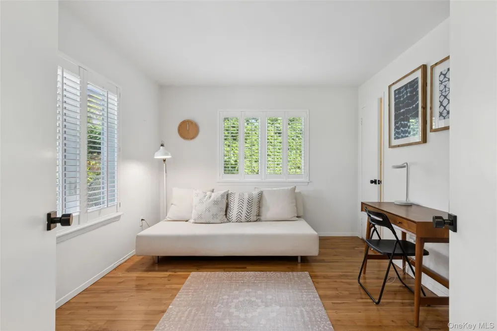 4 Morris Court Westhampton Beach, NY 11978
