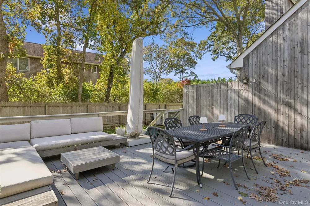 4 Morris Court Westhampton Beach, NY 11978