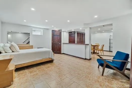169-56 24 AVENUE Whitestone, NY 11357