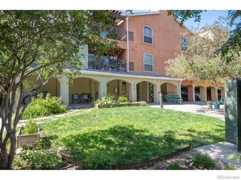 2510 Taft Drive #300
