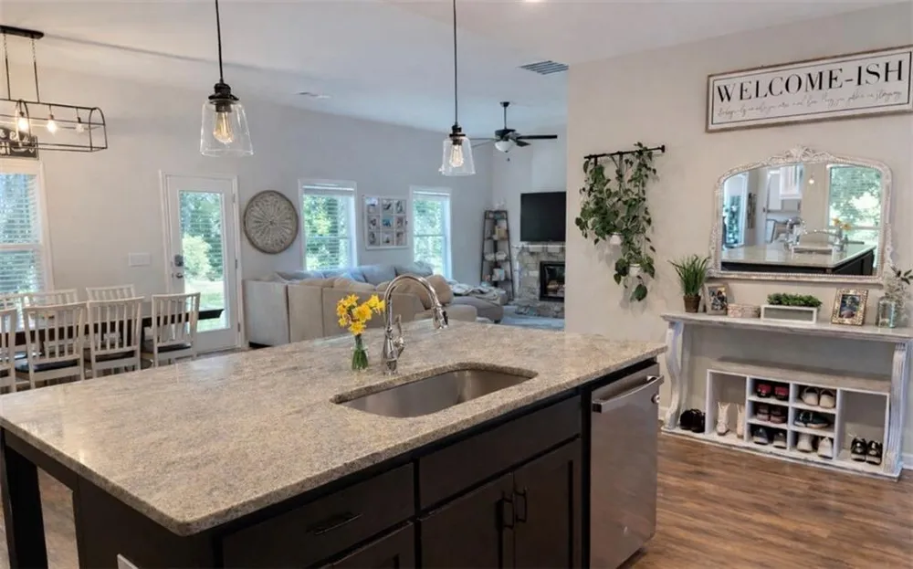 101 Fenwick Manor Drive LaGrange, GA 30241