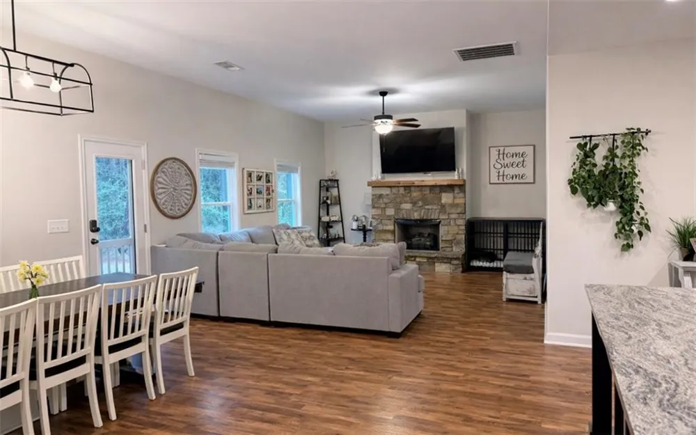 101 Fenwick Manor Drive LaGrange, GA 30241