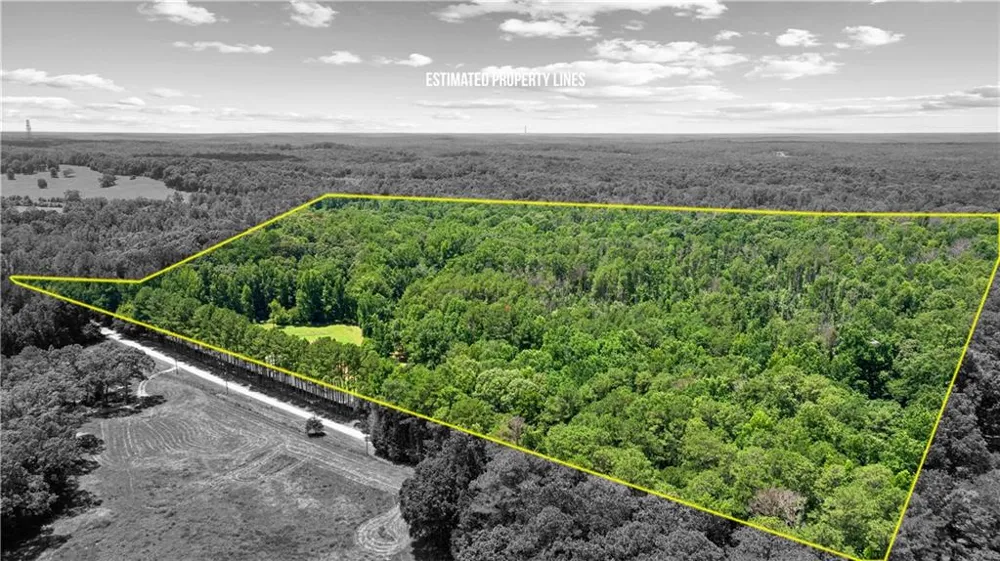 7655 Old Phillips Road Chattahoochee Hills, GA 30268