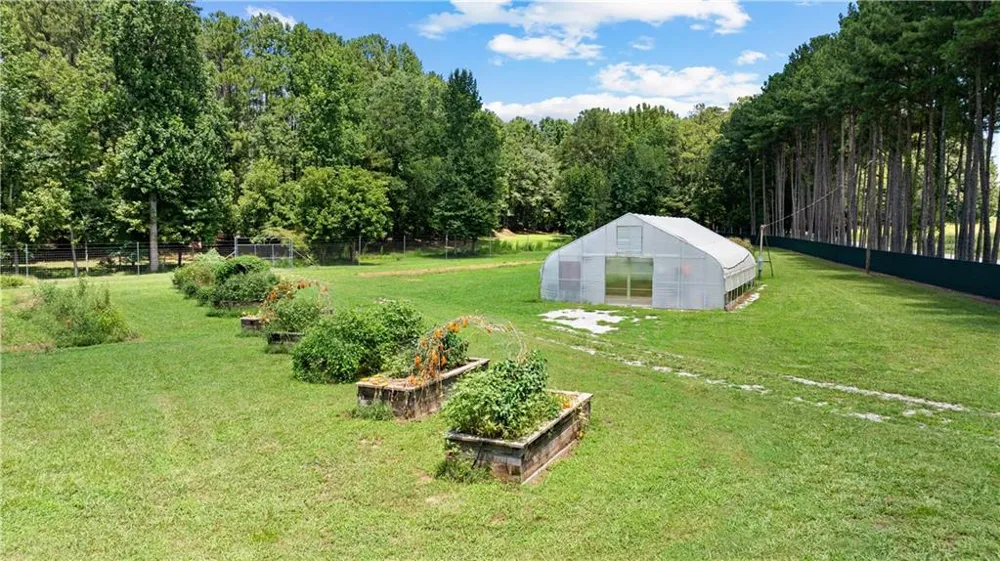 7655 Old Phillips Road Chattahoochee Hills, GA 30268