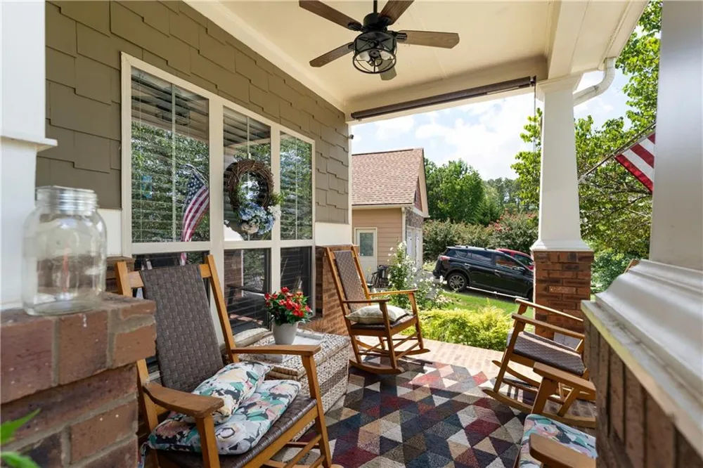 19 Birch Place Adairsville, GA 30103