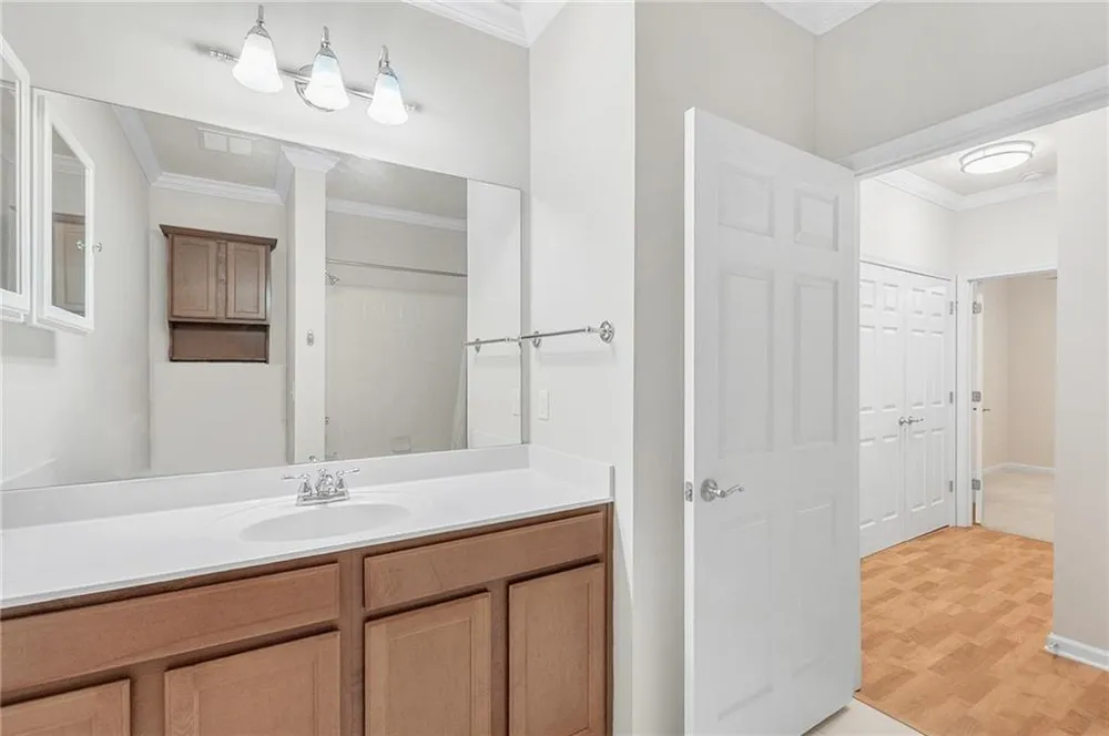 4805 W Village Way SE #1104 Smyrna, GA 30080