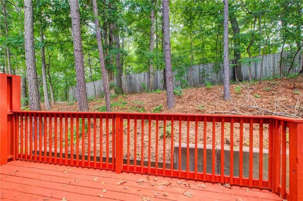 2470 Stonegate Drive NW Acworth, GA 30101