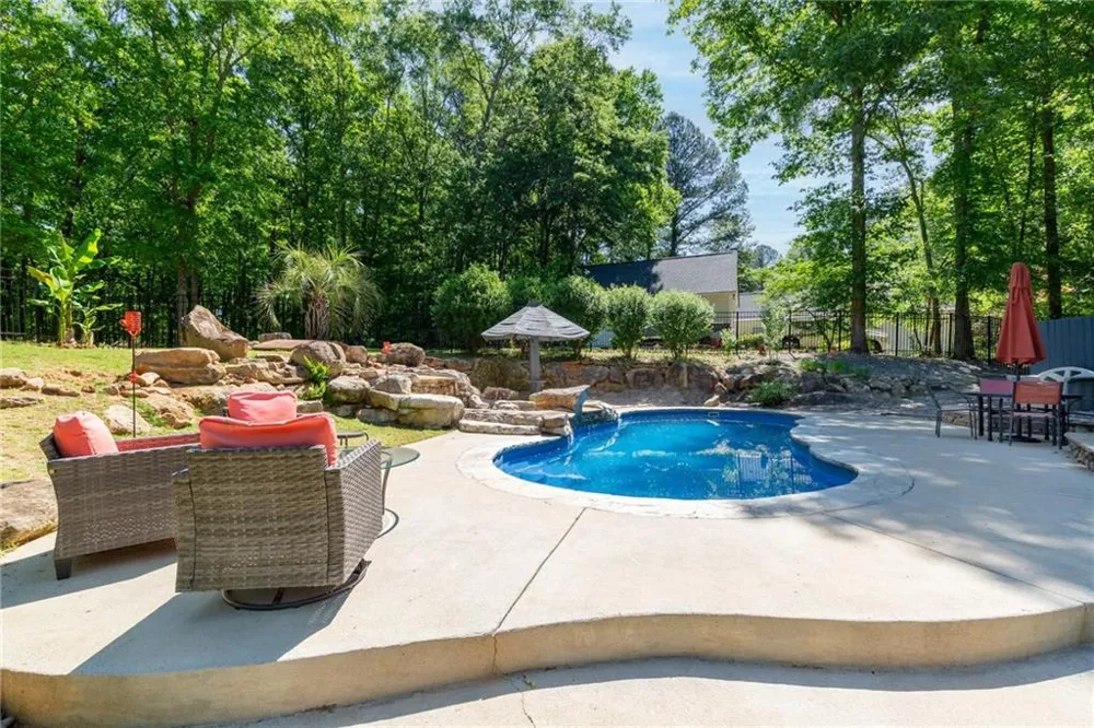 95 Tyler Woods Drive Sharpsburg, GA 30277