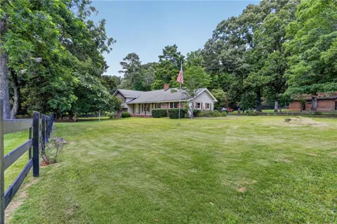 3333 Jonesboro Road SE
