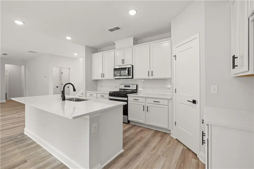 149 Barton Springs Bethlehem, GA 30620