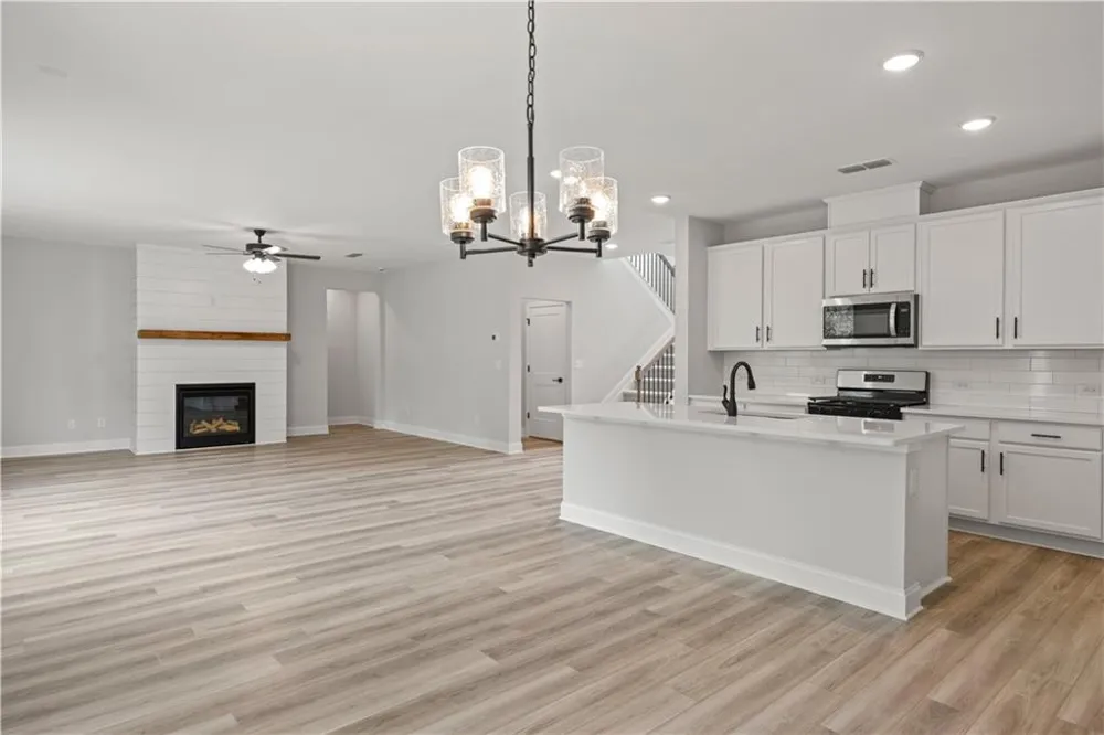 149 Barton Springs Bethlehem, GA 30620