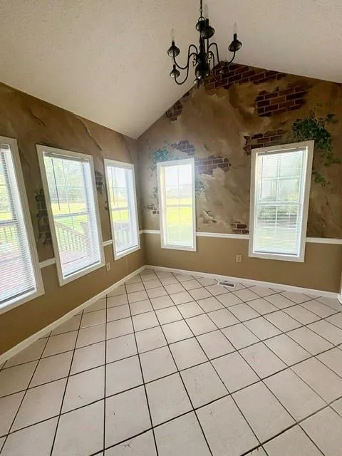 3293 New McEvers Road NW Acworth, GA 30101
