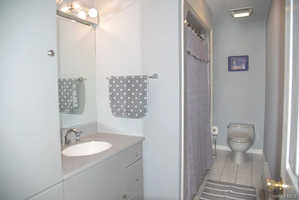 4 Hauser Terrace Tappan, NY 10983
