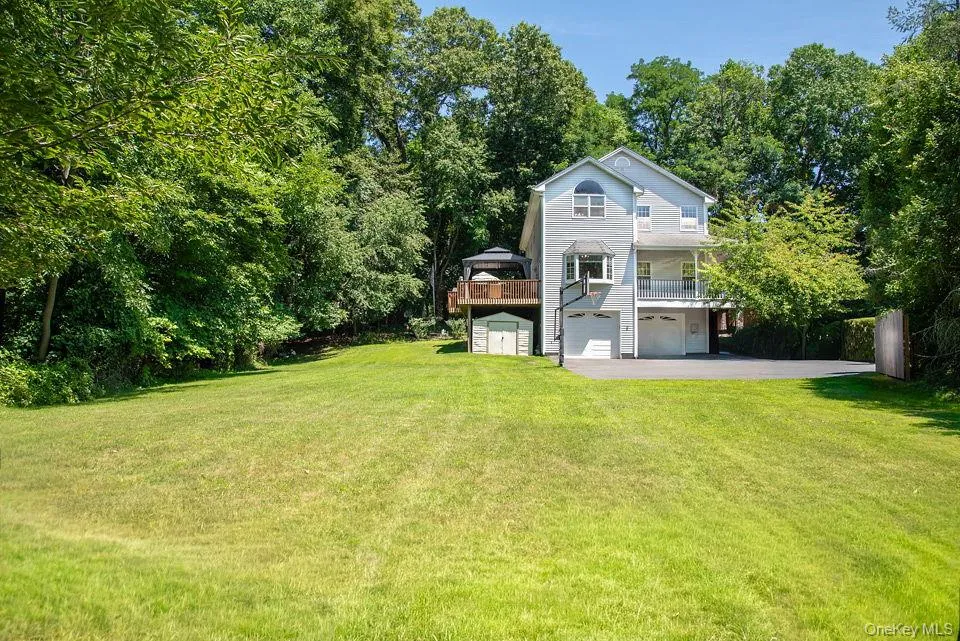 4 Hauser Terrace Tappan, NY 10983