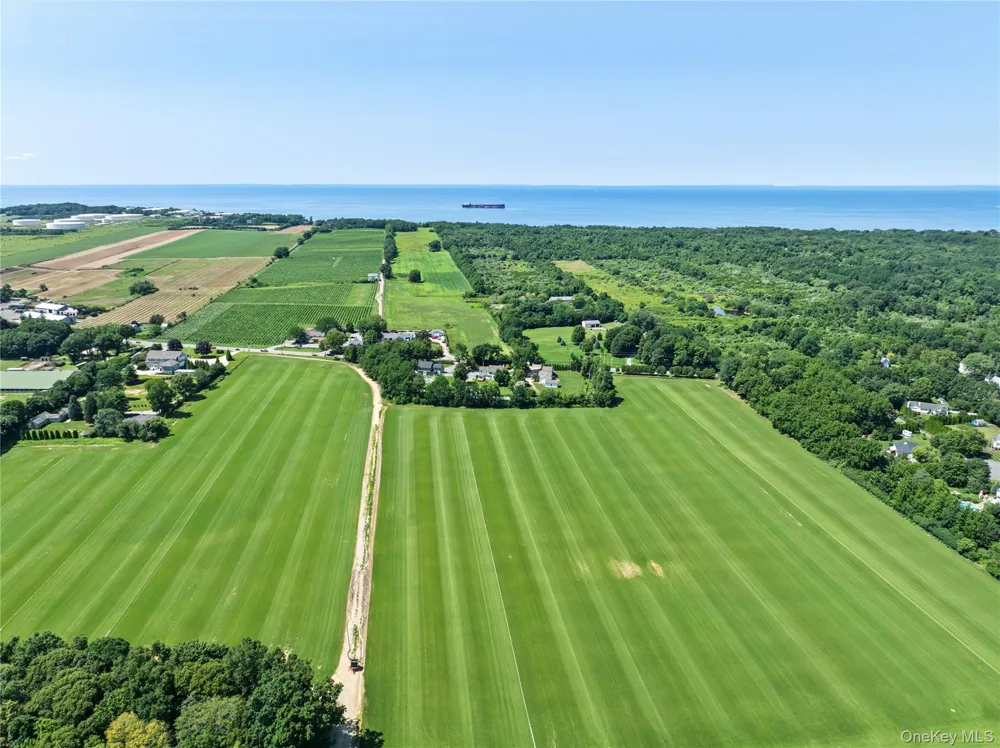 Sound Avenue Aquebogue, NY 11931
