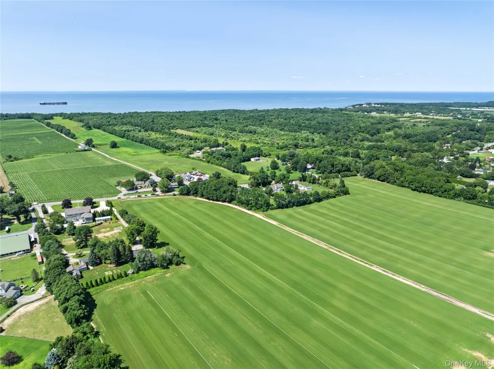 Sound Avenue Aquebogue, NY 11931
