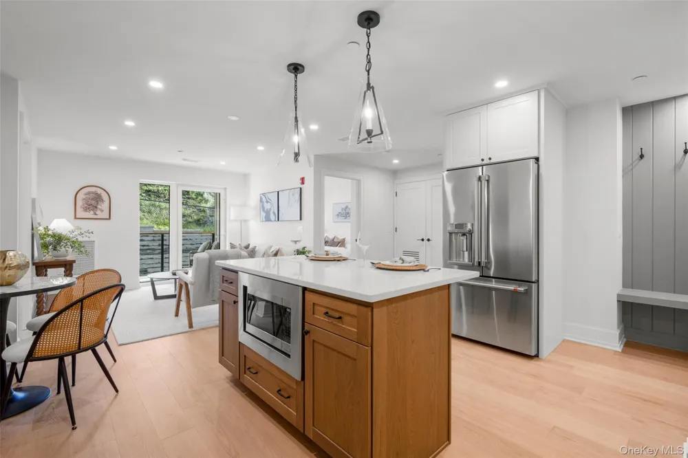 25 S Riverside Avenue #305 Croton-on-Hudson, NY 10520
