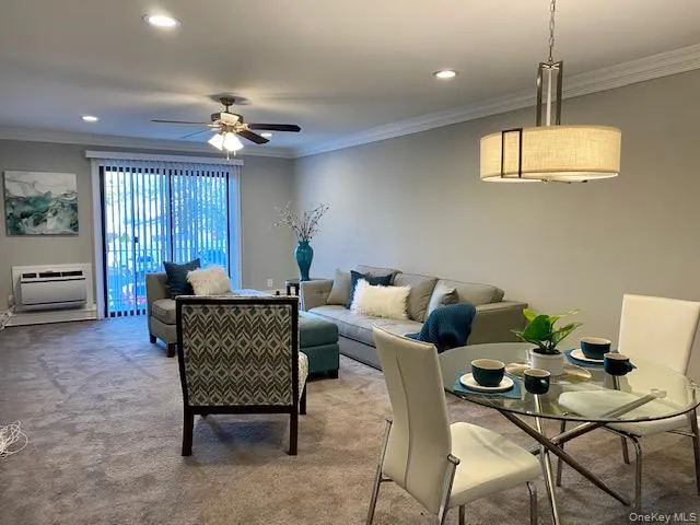 1748 August Road #1748 North Babylon, NY 11703