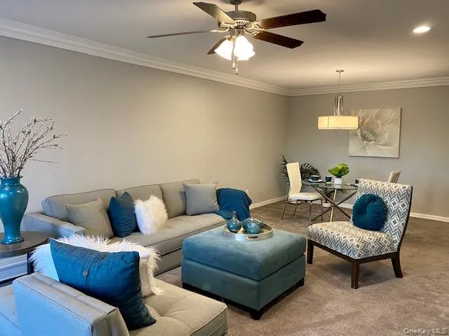 1748 August Road #1748 North Babylon, NY 11703