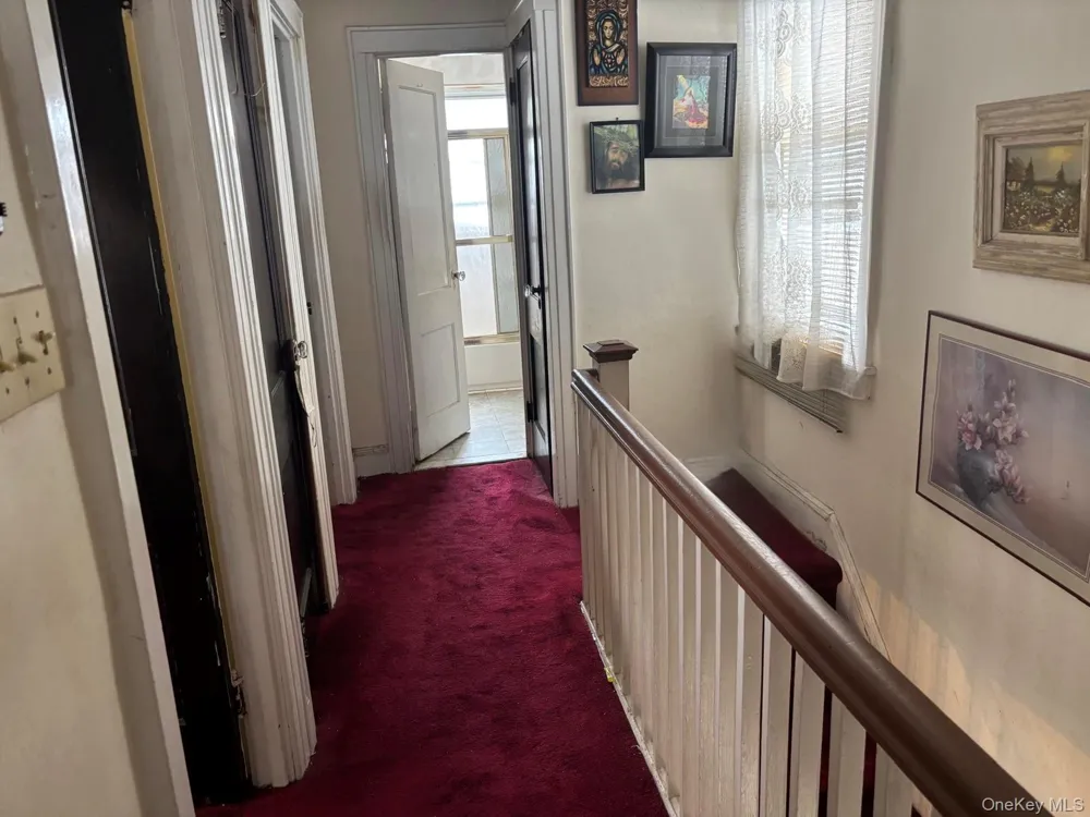 225-24 105th Avenue Queens Village, NY 11429