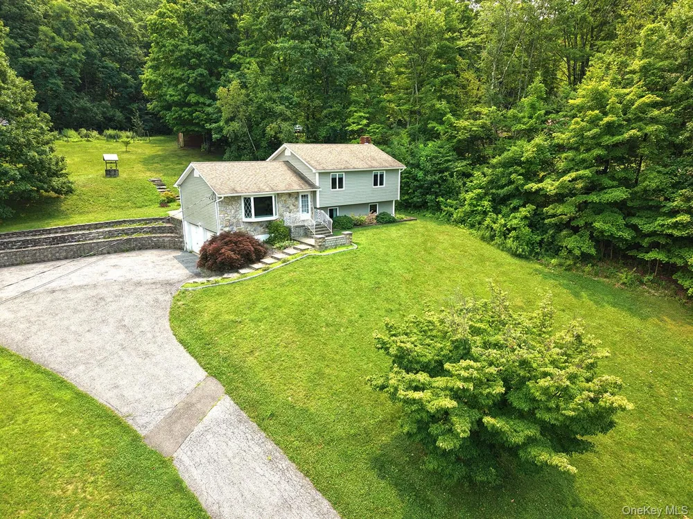 128 Lookout Pass Stormville, NY 12582