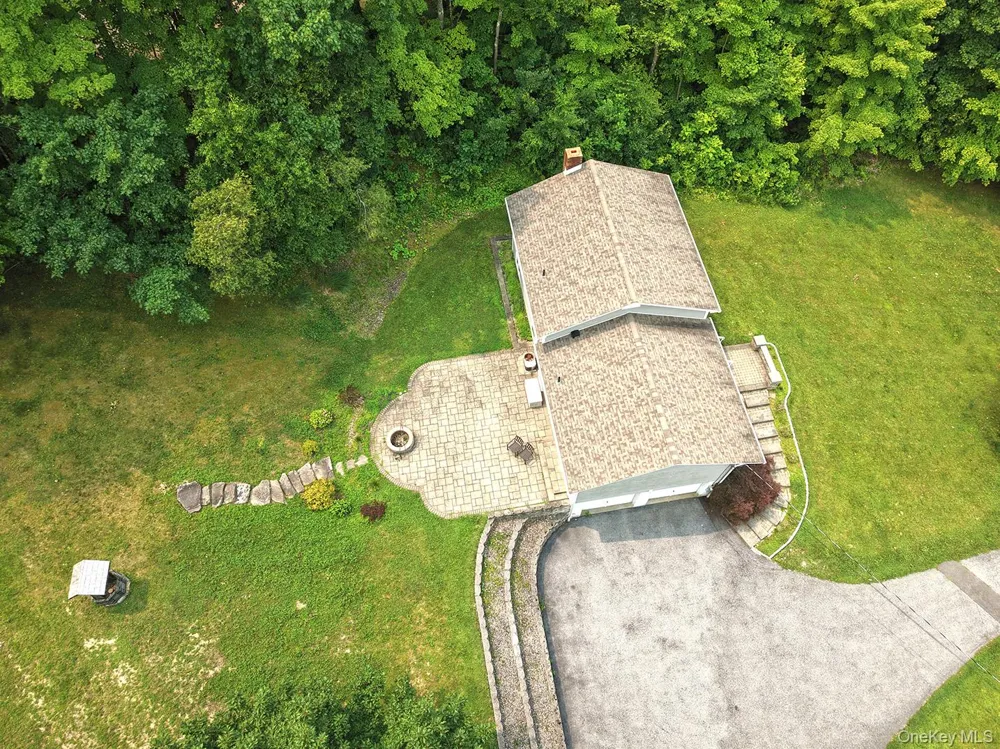 128 Lookout Pass Stormville, NY 12582