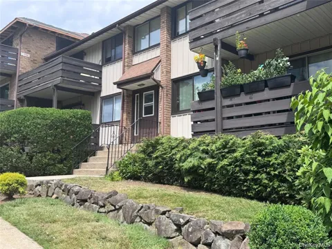 136 Sierra Vista Lane