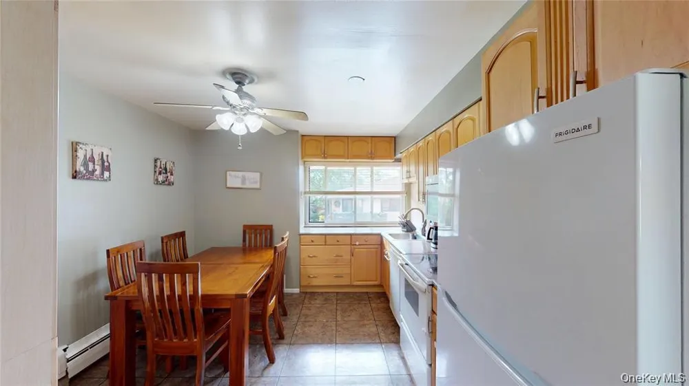136 Sierra Vista Lane Valley Cottage, NY 10989