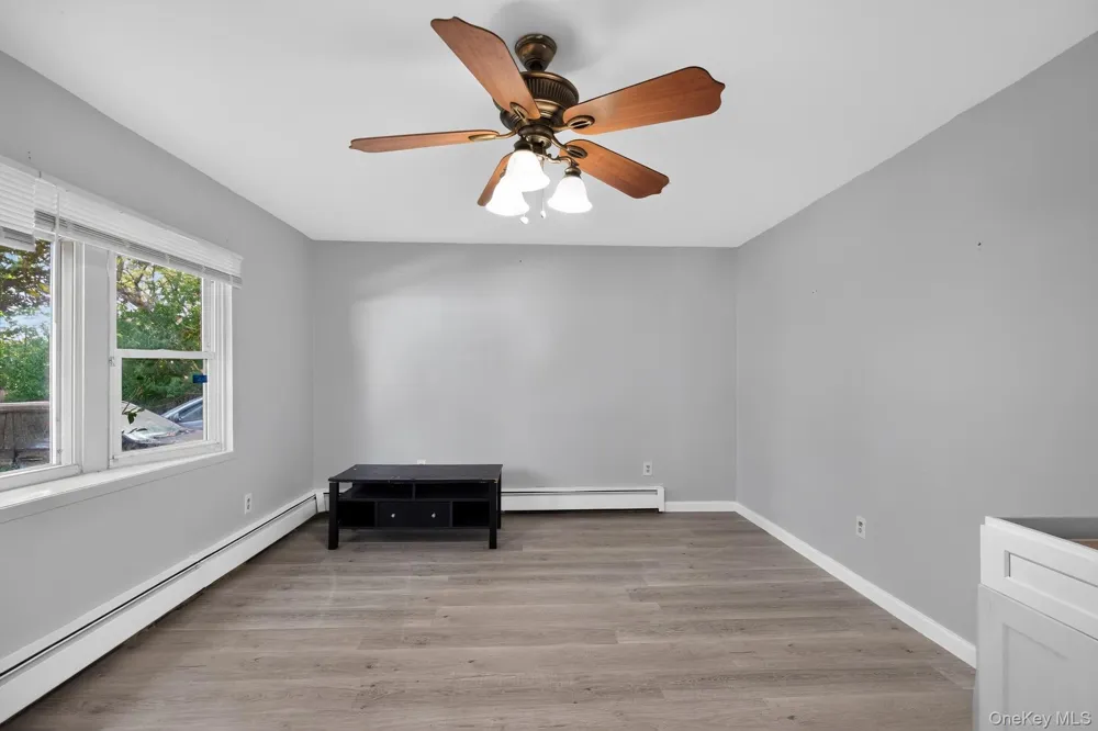 3 Hickory Place Bay Shore, NY 11706