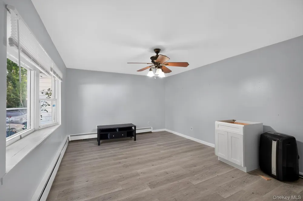 3 Hickory Place Bay Shore, NY 11706