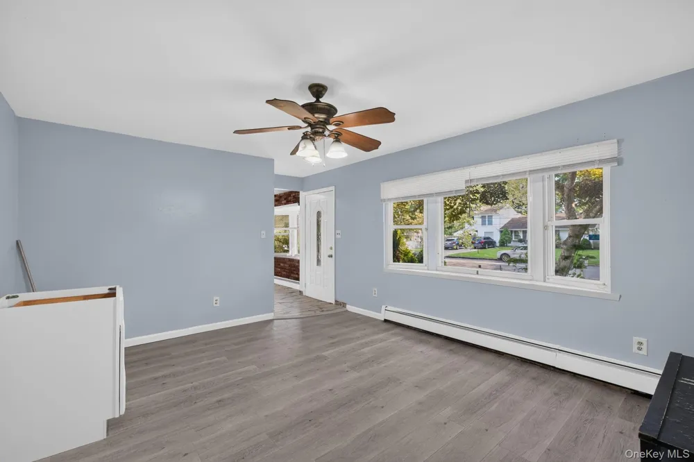 3 Hickory Place Bay Shore, NY 11706