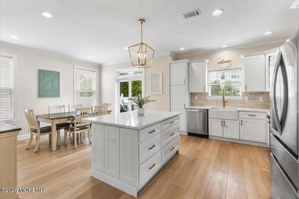 2 Devonshire Drive Hazlet, NJ 07730