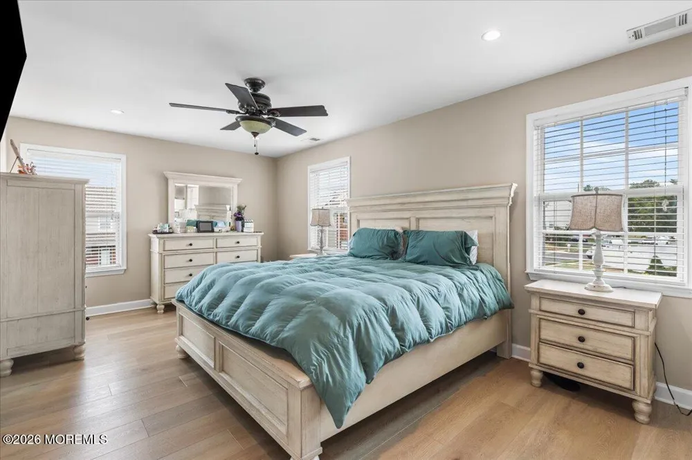 2 Devonshire Drive Hazlet, NJ 07730