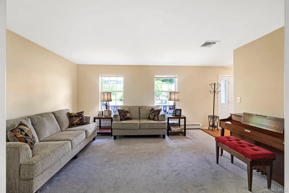 44 Ramblewood Drive Newburgh, NY 12550
