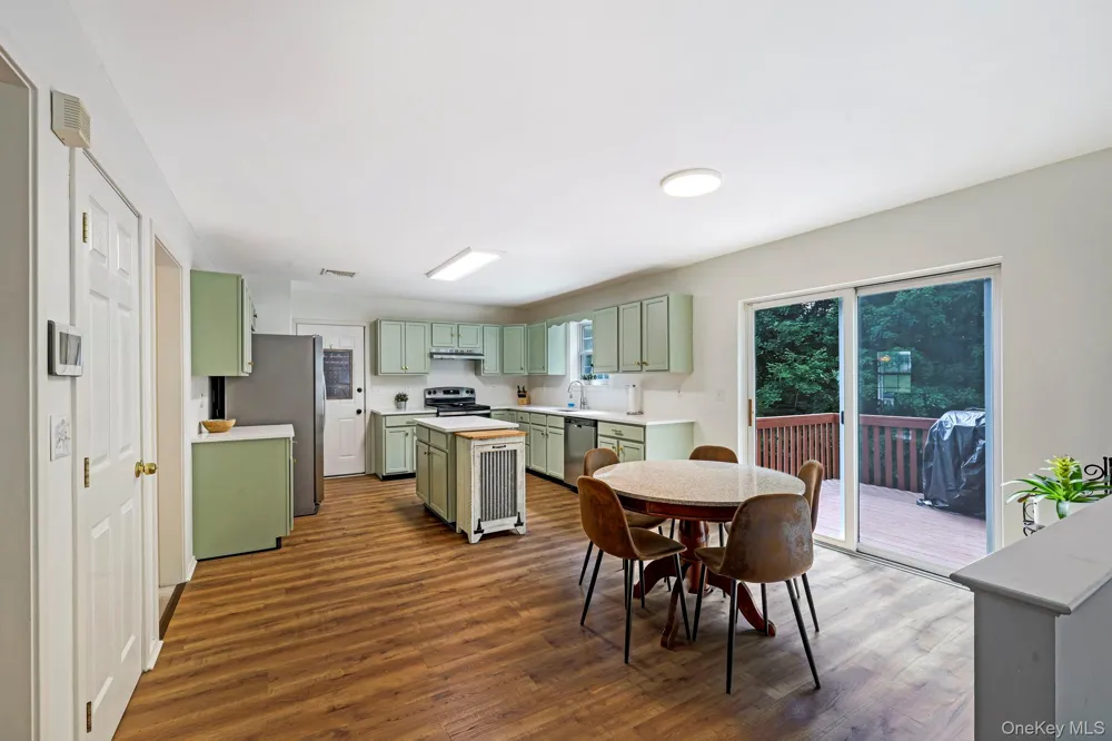44 Ramblewood Drive Newburgh, NY 12550