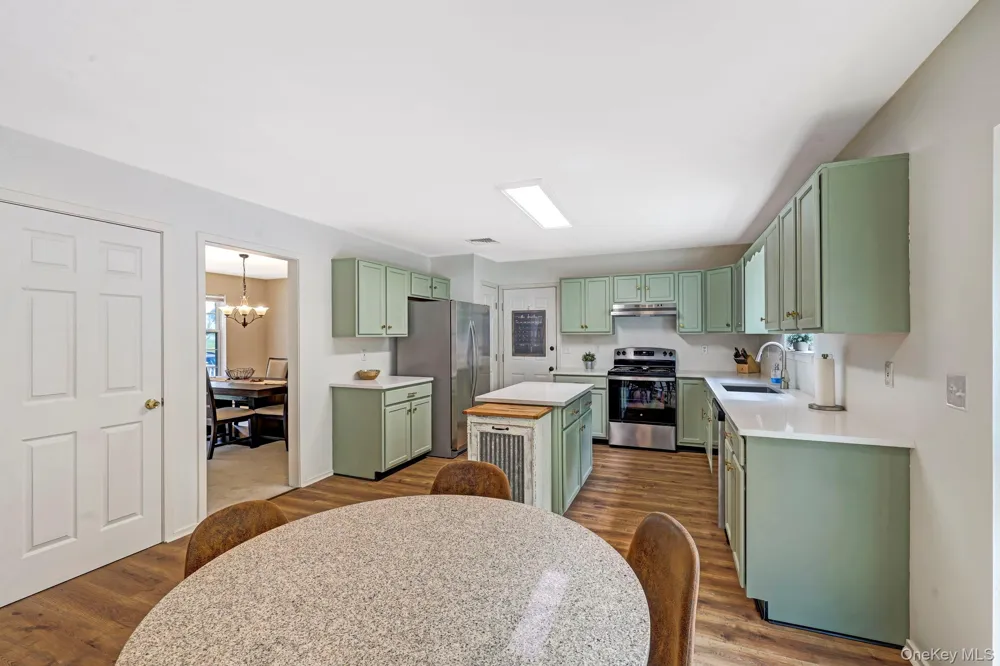 44 Ramblewood Drive Newburgh, NY 12550