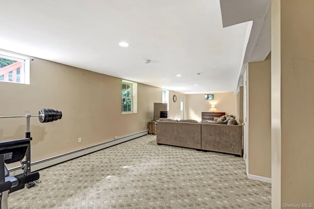 44 Ramblewood Drive Newburgh, NY 12550