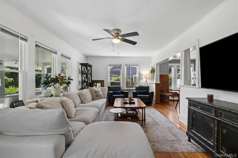 15 S Bay Avenue Eastport, NY 11941