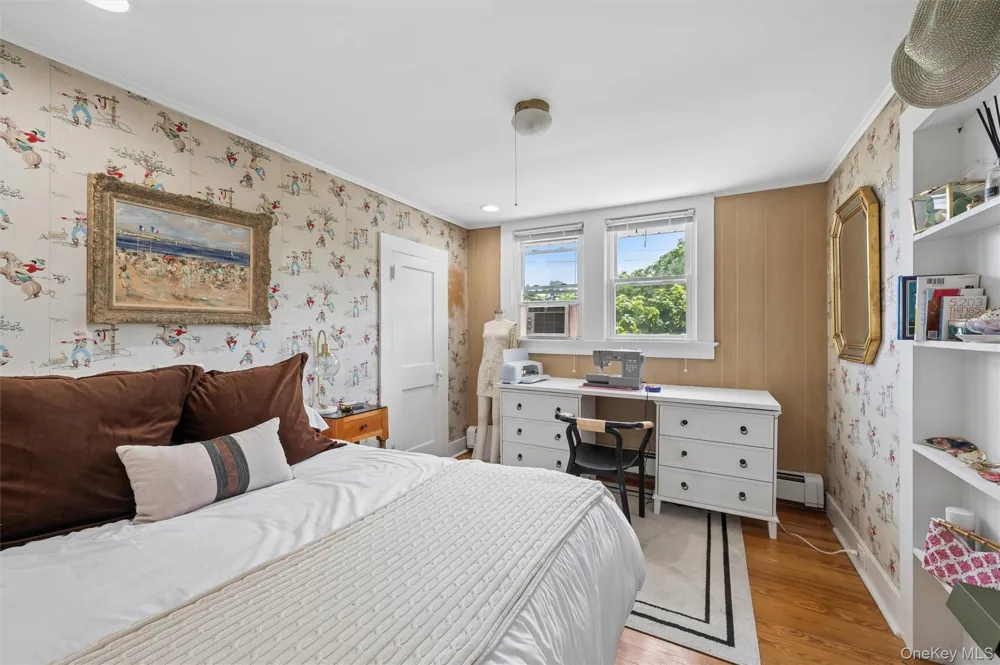 15 S Bay Avenue Eastport, NY 11941