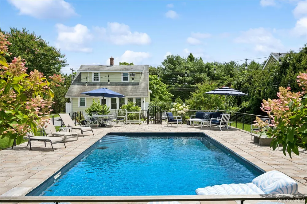 15 S Bay Avenue Eastport, NY 11941
