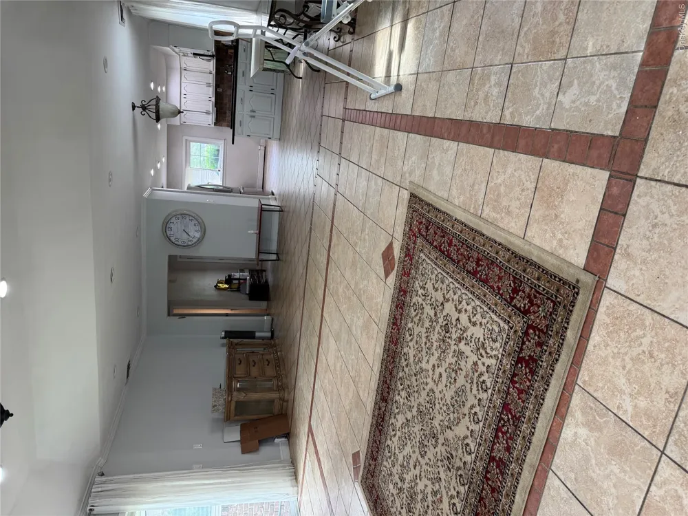 1498 Kew Avenue Hewlett, NY 11557