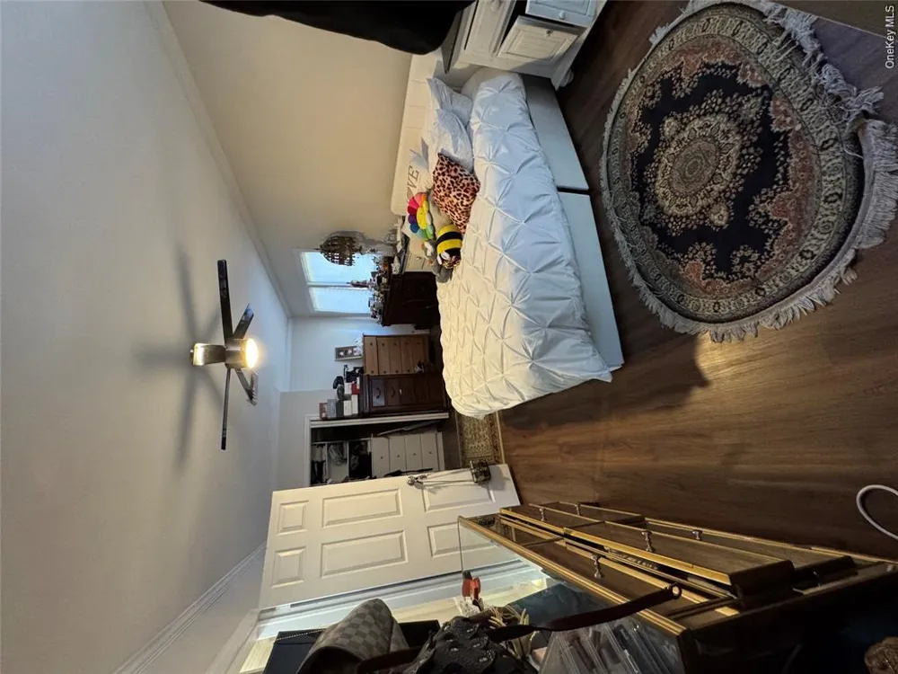 1498 Kew Avenue Hewlett, NY 11557