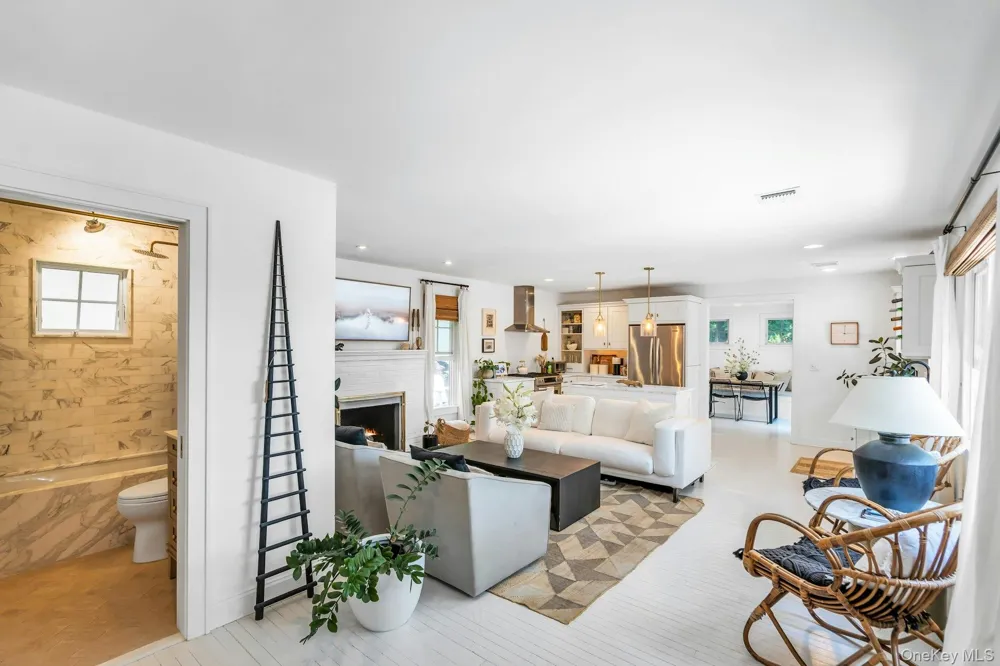 2705 W Creek Avenue Cutchogue, NY 11935