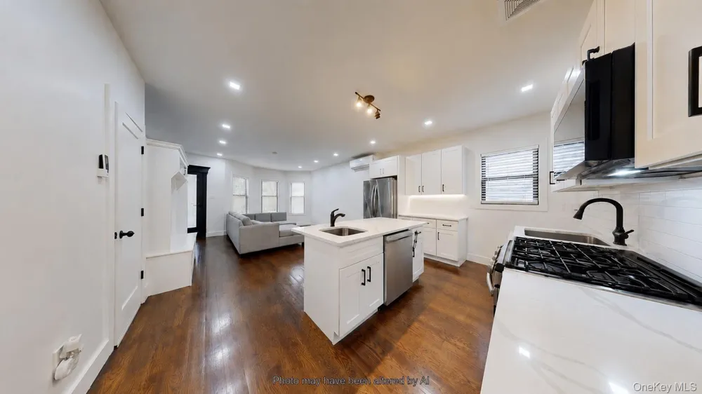 9415 Farragut Road Brooklyn, NY 11236