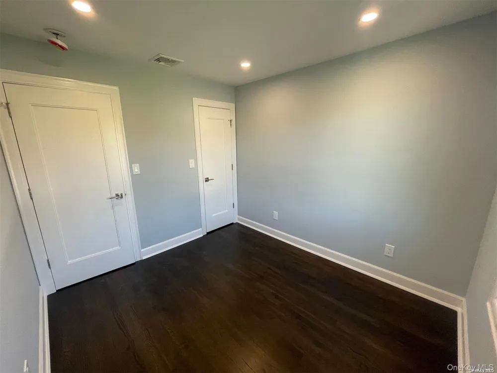 3874 JERUSALEM AVENUE #MAIN FL Seaford, NY 11783