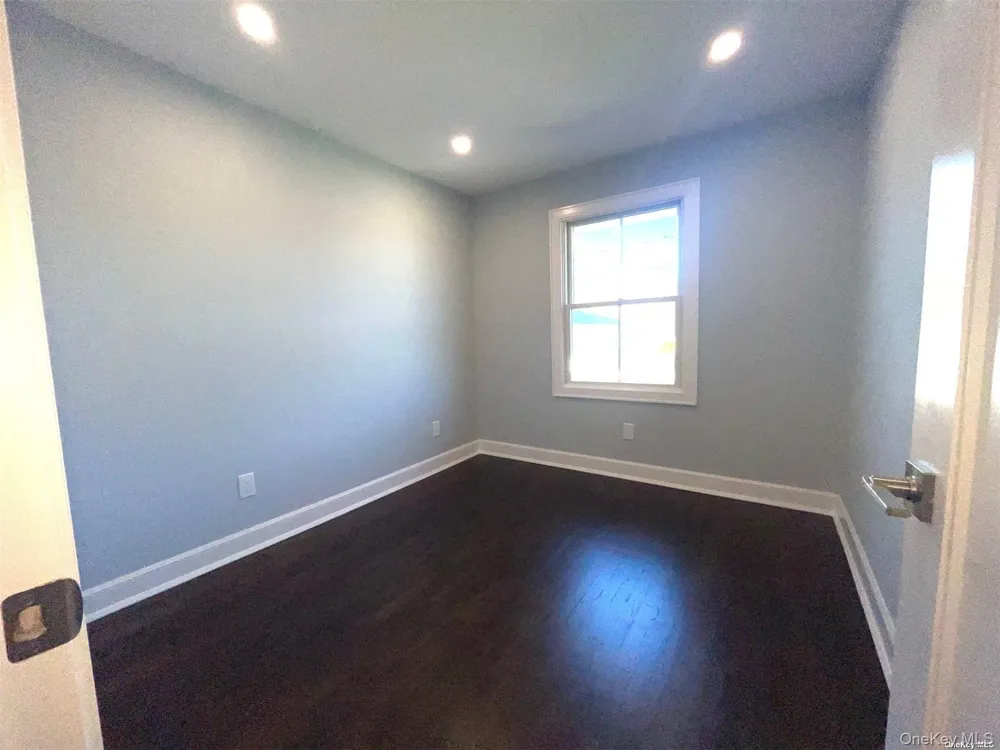 3874 JERUSALEM AVENUE #MAIN FL Seaford, NY 11783