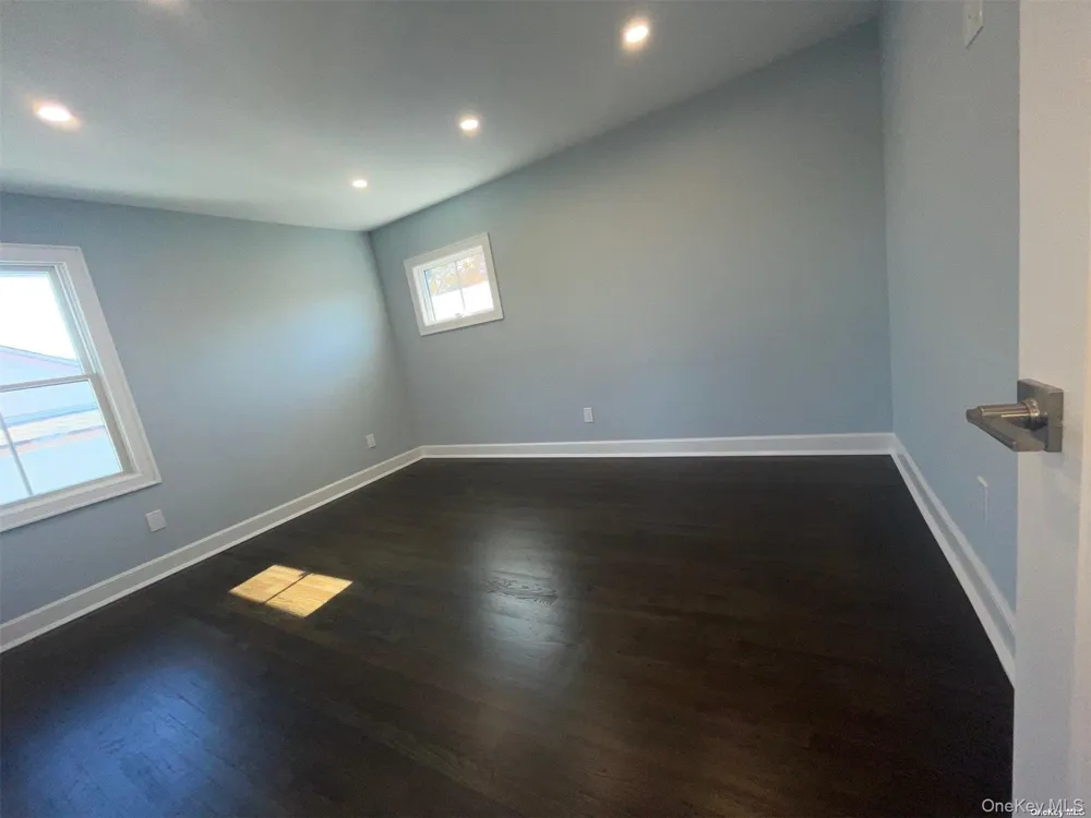 3874 JERUSALEM AVENUE #MAIN FL Seaford, NY 11783
