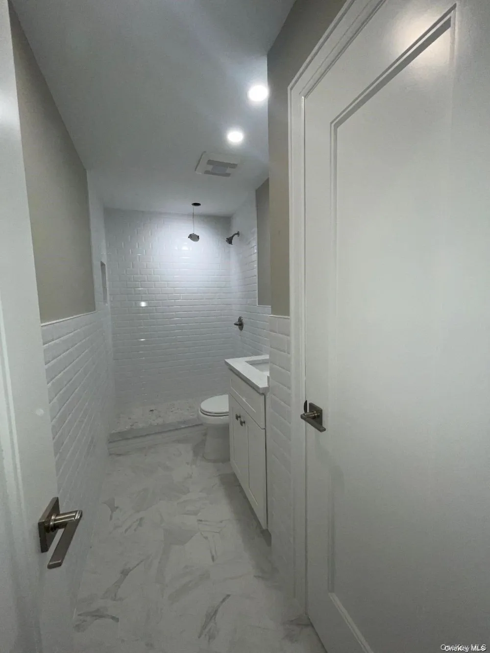 3874 JERUSALEM AVENUE #MAIN FL Seaford, NY 11783